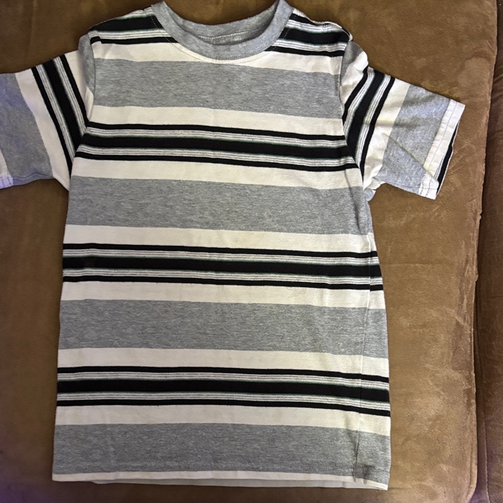 Wonder Nation Gray and Black Striped Tee